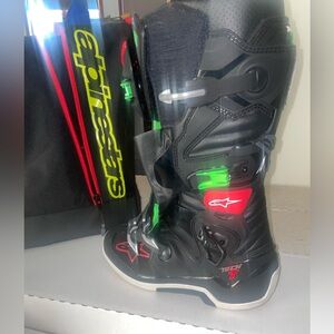 Alpinestars Tech 7 Black Riding Gear
